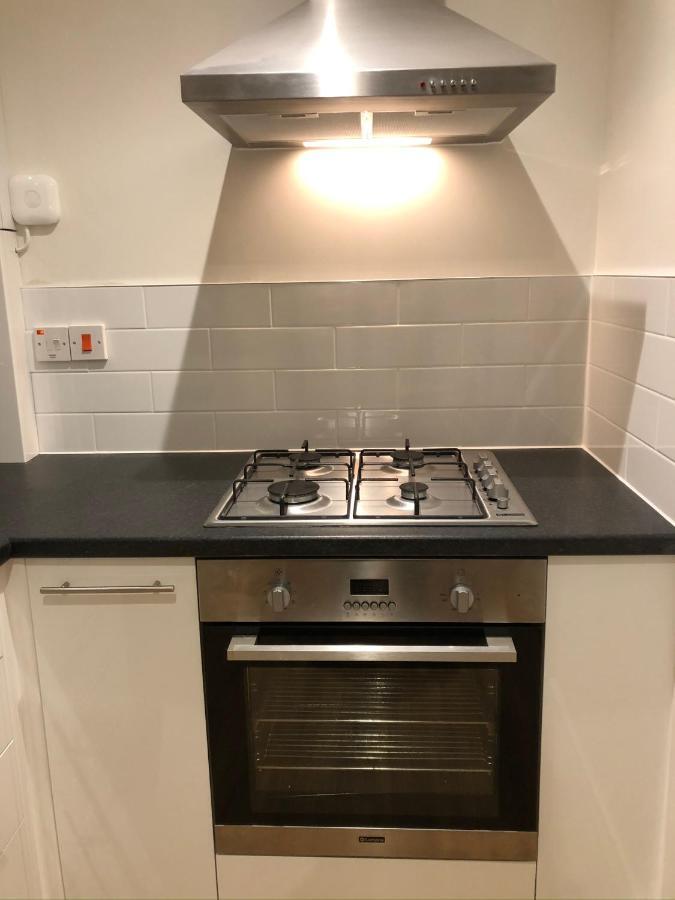 Parkside Penthouse Apartment Yeovil Exterior foto